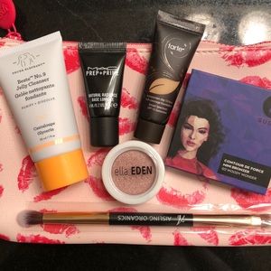 BN 7pc Makeup/Sincare Set!